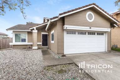 Main picture of 801 Newport Way