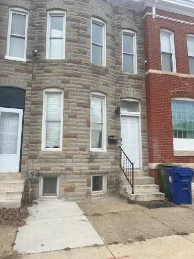 Main picture of 2410 E Federal St