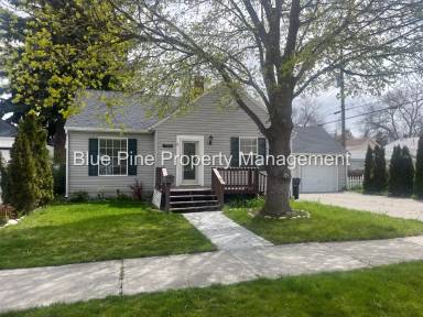 Main picture of 745 S Higbee Ave