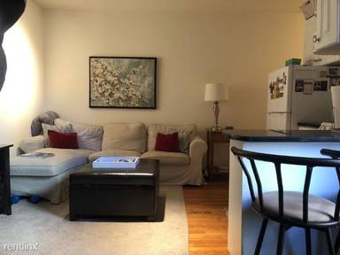 Main picture of 274 W 19th St