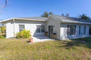 Main picture of 80 Presidential Ln