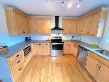 Main picture of 702 Tremont St