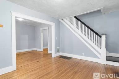 Main picture of 45 Auburn Ave