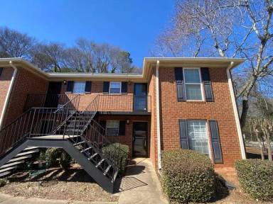 Main picture of Winfield Chase Apartments