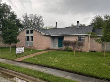 Main picture of 4713 Pembrook Ln