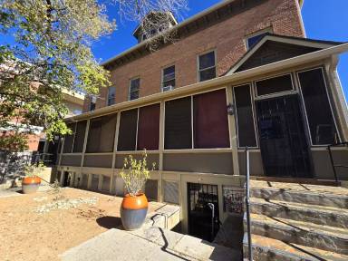 Main picture of 108 Arno St SE
