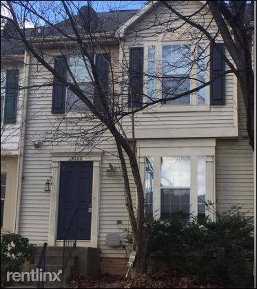 Main picture of 5206 Earles Ct
