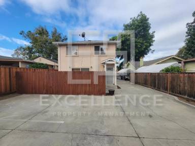 Main picture of 824 Harliss Ave