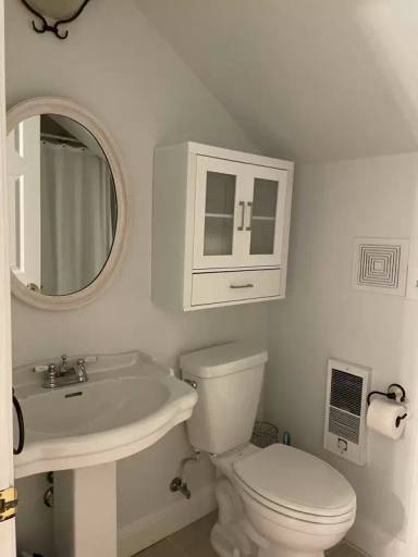 Main picture of 132 Ferncliff Dr