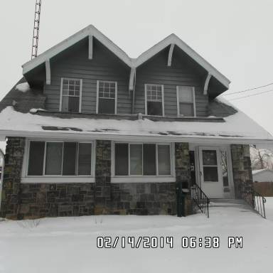 Main picture of 320 S Woodlawn Ave