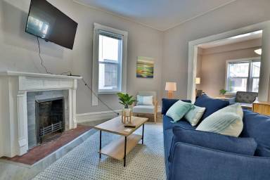 Main picture of 2829 Garfield Ave
