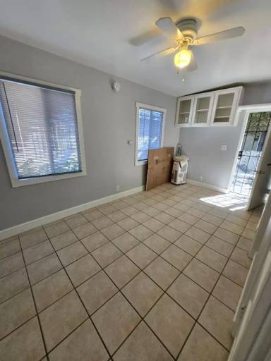 Main picture of 2406 Fernleaf St
