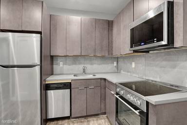 Main picture of 411 E 118th St