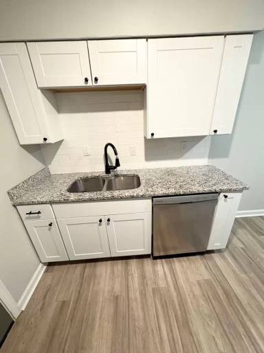 Main picture of 3570 Mynders Ave