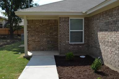 Main picture of 400 Elbert Ln