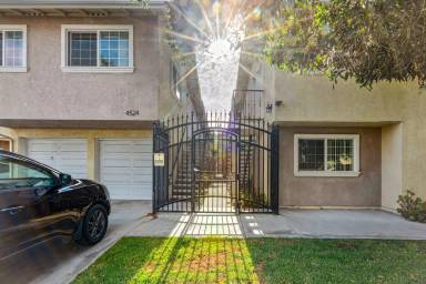 Main picture of 4524 Wilson Ave