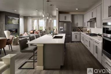 Main picture of 628 Felicity Loop