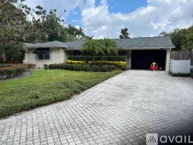 Main picture of 1551 Mayfield Ave
