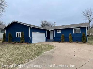 Main picture of 621 S 4th St