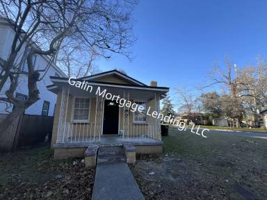 Main picture of 1609 Grove St