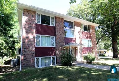 Main picture of 2144 B St