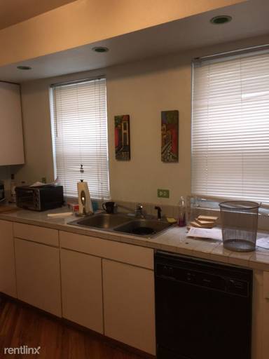 Main picture of 1365 W Crystal St