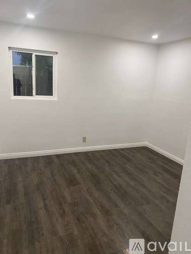 Main picture of 8742 Swinton Ave