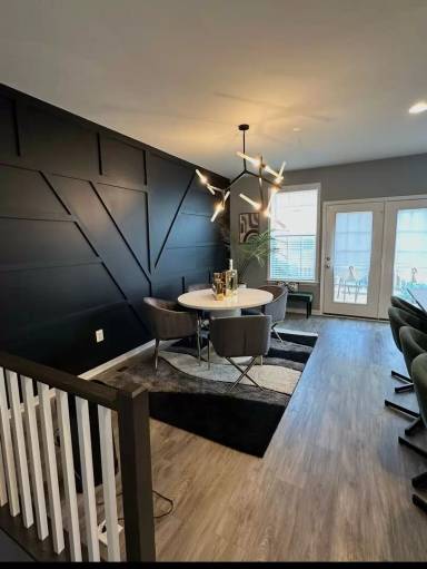 Main picture of 2645 Sierra Nevada Ave