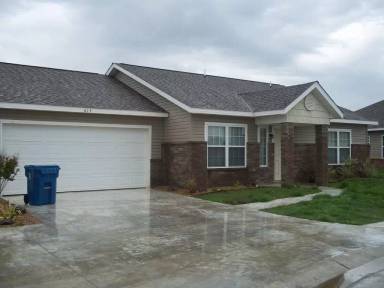 Main picture of 611 Hickory Ridge Dr