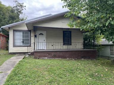 Main picture of 4341 44th Ave N