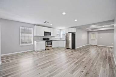 Main picture of 1728 Connorvale Rd