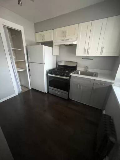 Main picture of 60 Crawford St