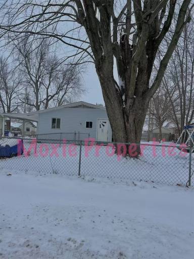Main picture of 5010 Council Ring Blvd