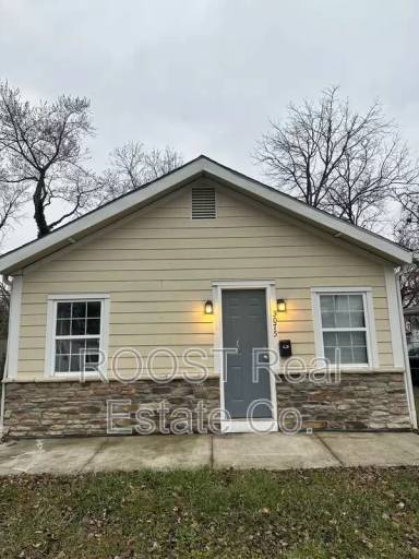 Main picture of 3075 Howey Rd