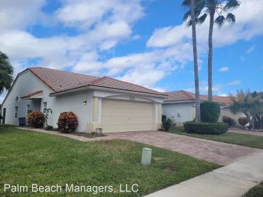 Main picture of 15367 Lake Wisteria Rd