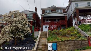 Main picture of 2248 Almont St