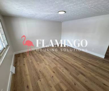 Main picture of 2217 Harding Ave