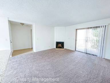 Main picture of 4871 Vista Dr
