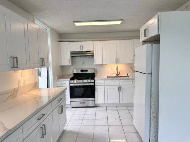 Main picture of 188 Hale St