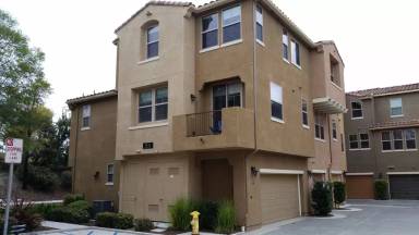 Main picture of 1836 Olive Green St