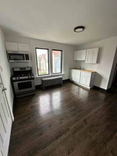 Main picture of 2535 N Linder Ave