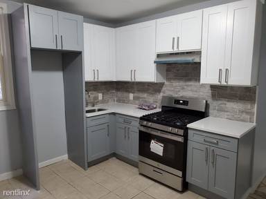 Main picture of 355 S 11th St