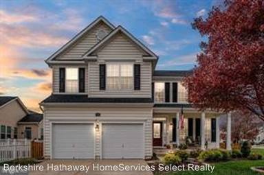 Main picture of 9306 Birch Cliff Dr