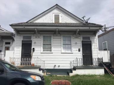 Main picture of 1679 Paul Morphy St