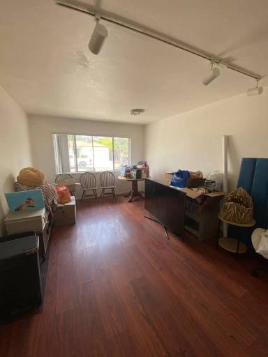 Main picture of 5156 Ewing St