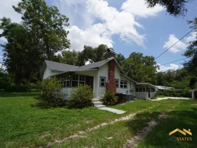 Main picture of 1232 NE 19th St