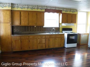 Main picture of 624 S Main St
