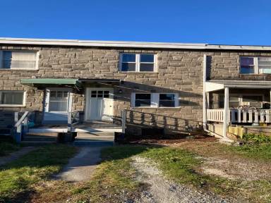Main picture of 3120 Sycamore St