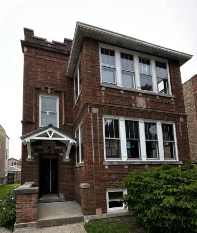 Main picture of 623 Elgin Ave