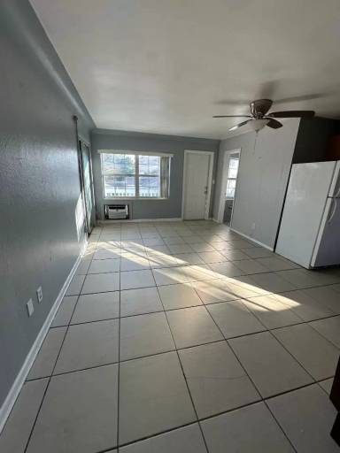 Main picture of 1701 16th St N